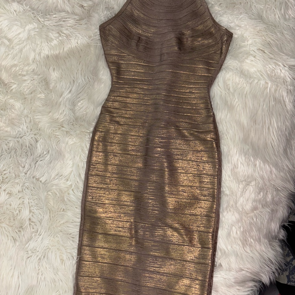 Hervé Léger Renata Woodgrain Metallic Foil Bandage Dress.